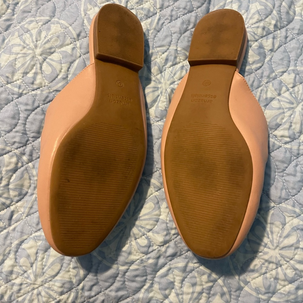 Women’s slides - Picture 3 of 3